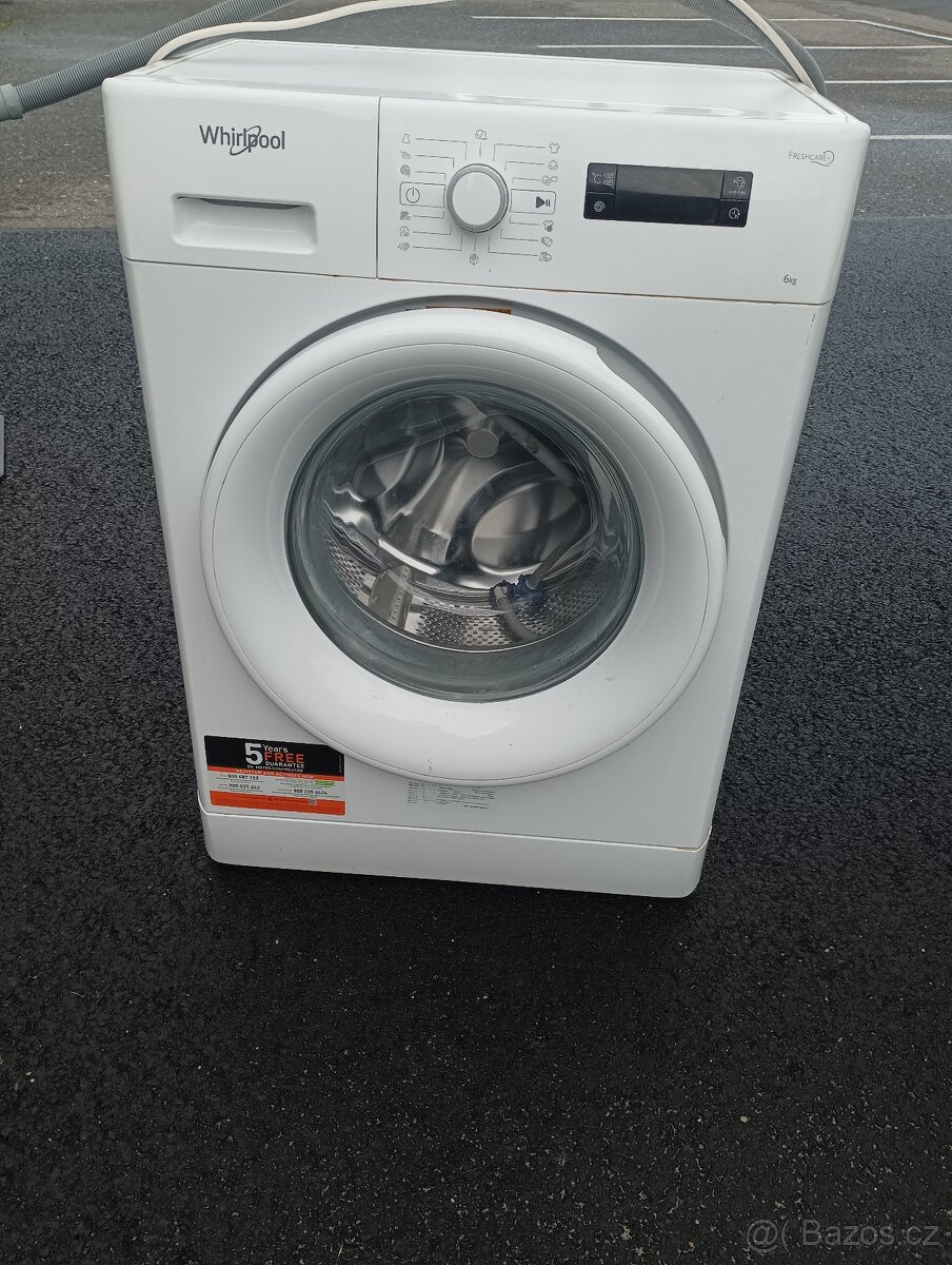 Prodám - Plně Funkční Pračku Whirlpool 6 KG Slim