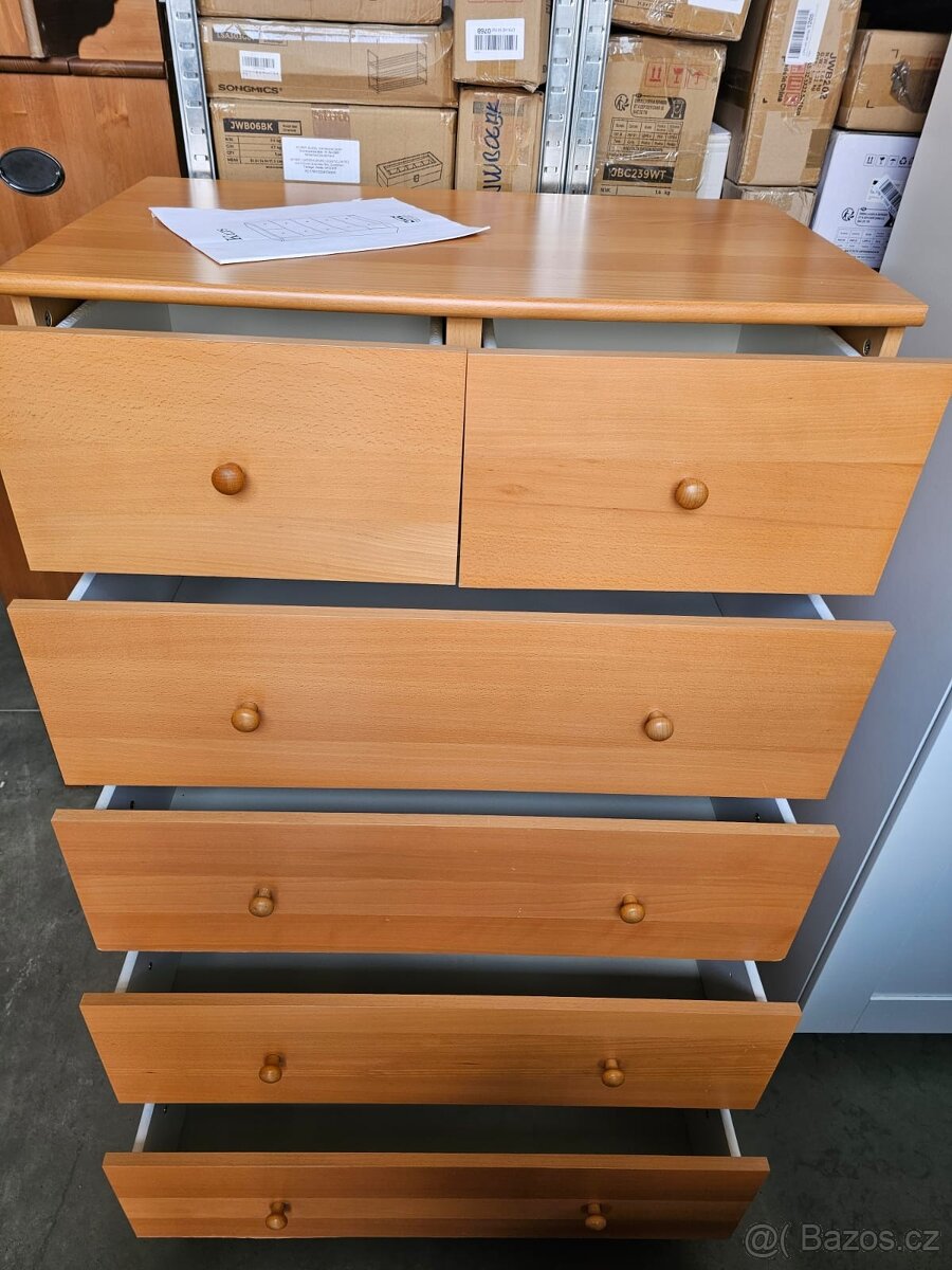 Komoda IKEA KURZ