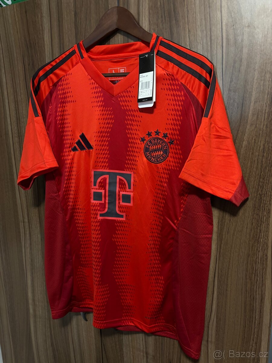 Bayern Munchen domácí dres 2024/2025 Davies 19