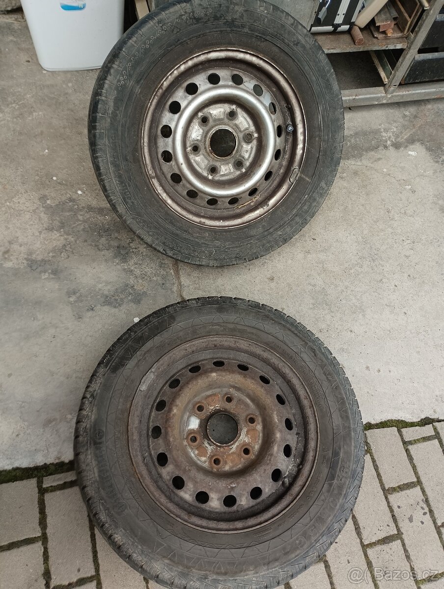 Pneu 195/70 R15C