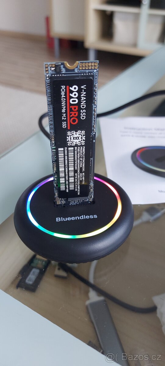 Dokovací stanice pro SSD M.2 PCIE/NVMe,M.2 SATA III.