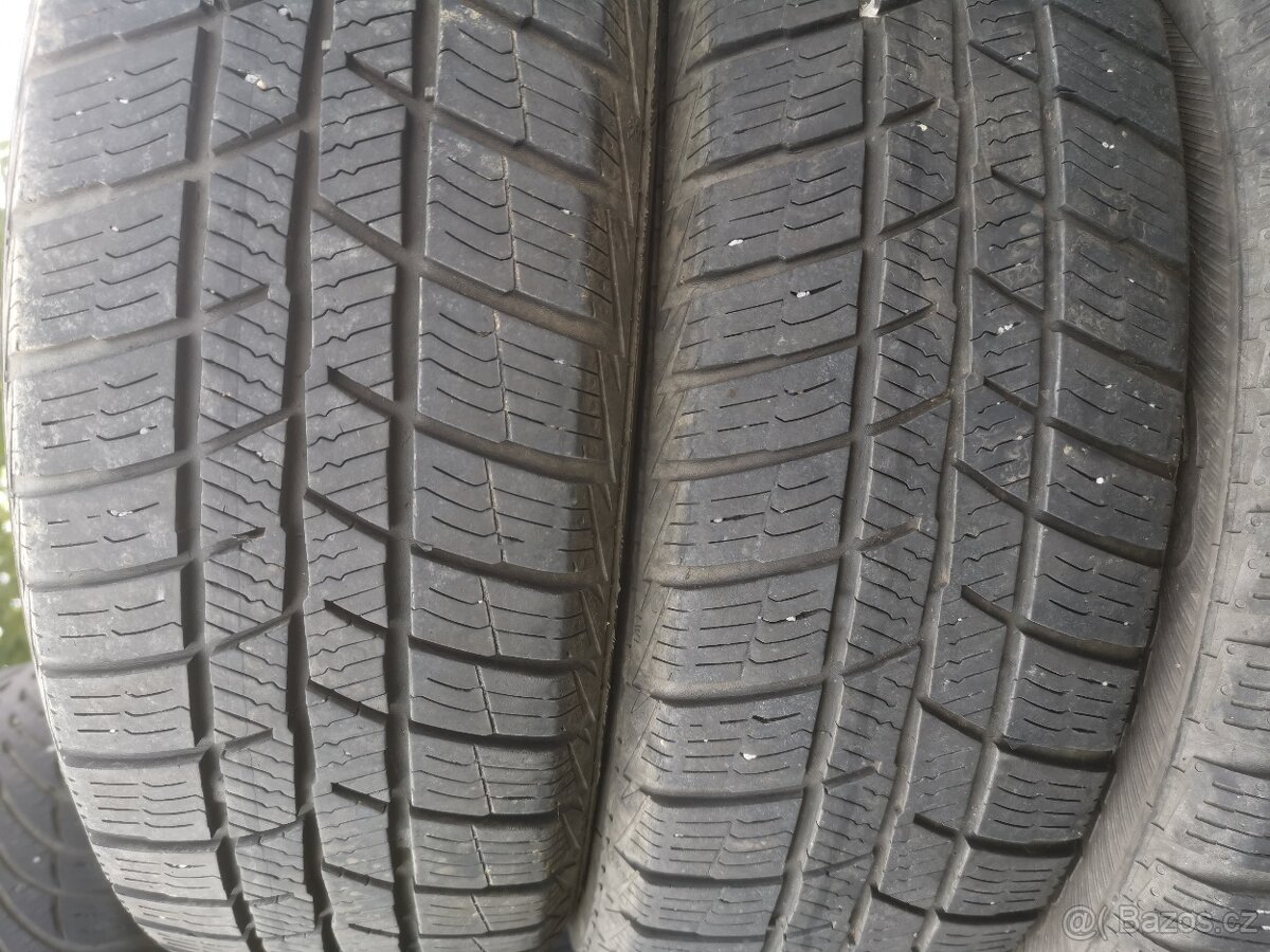 2 kusy zimní pneu 155/65R14 75T Barum Polaris 5