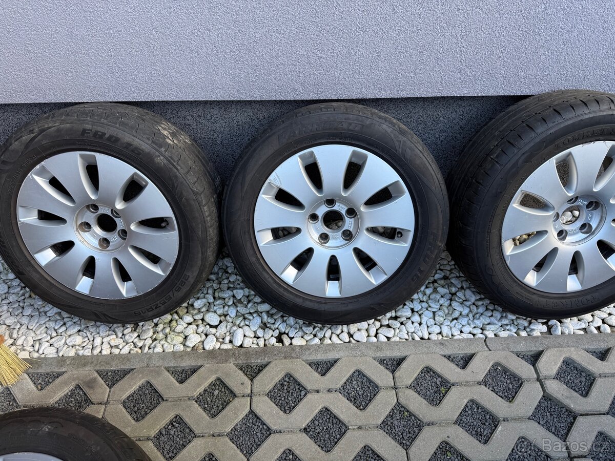Alu kola Audi letní 4ks s pneu