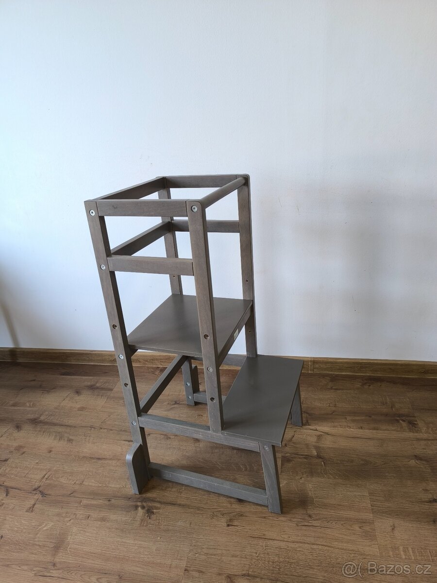 Učící věž rostoucí