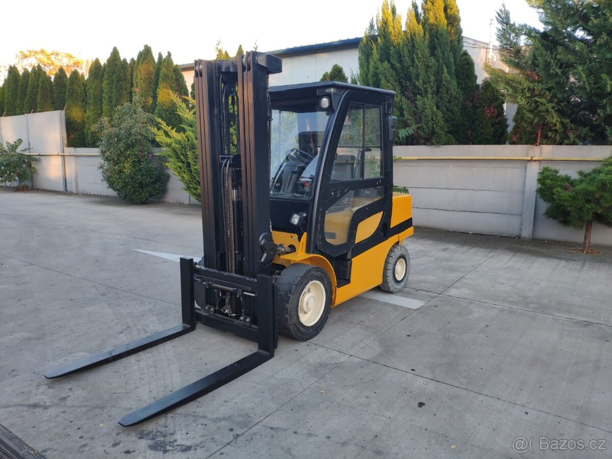 Yale GDP35VX, nosnosť 3.5t, zdvih 4915 mm, triplex