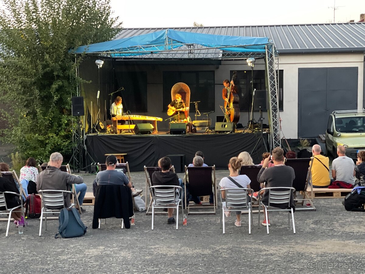 koncertní pódium - stage