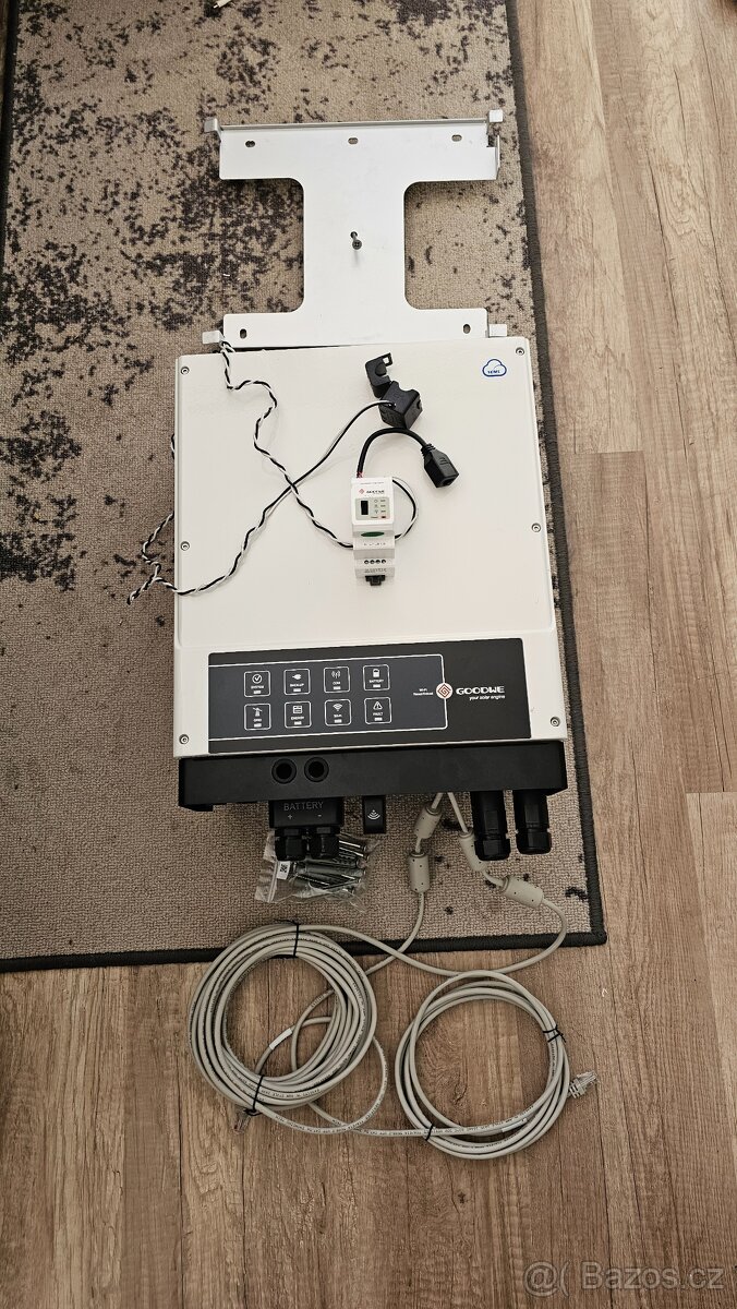 Hybridní střídač GW3648-EM