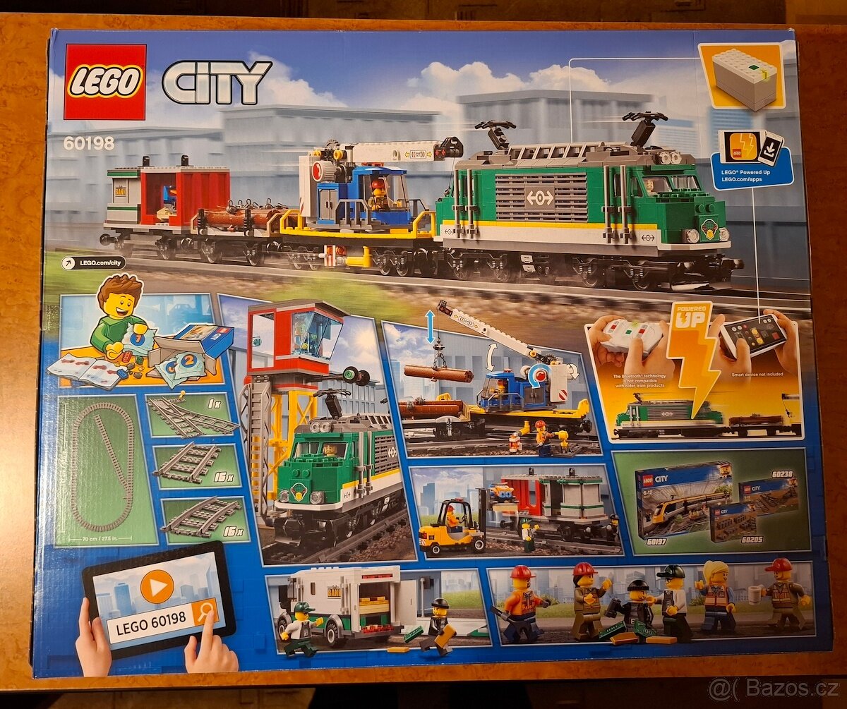 Prodám LEGO City Trains 60198 nákladní vlak