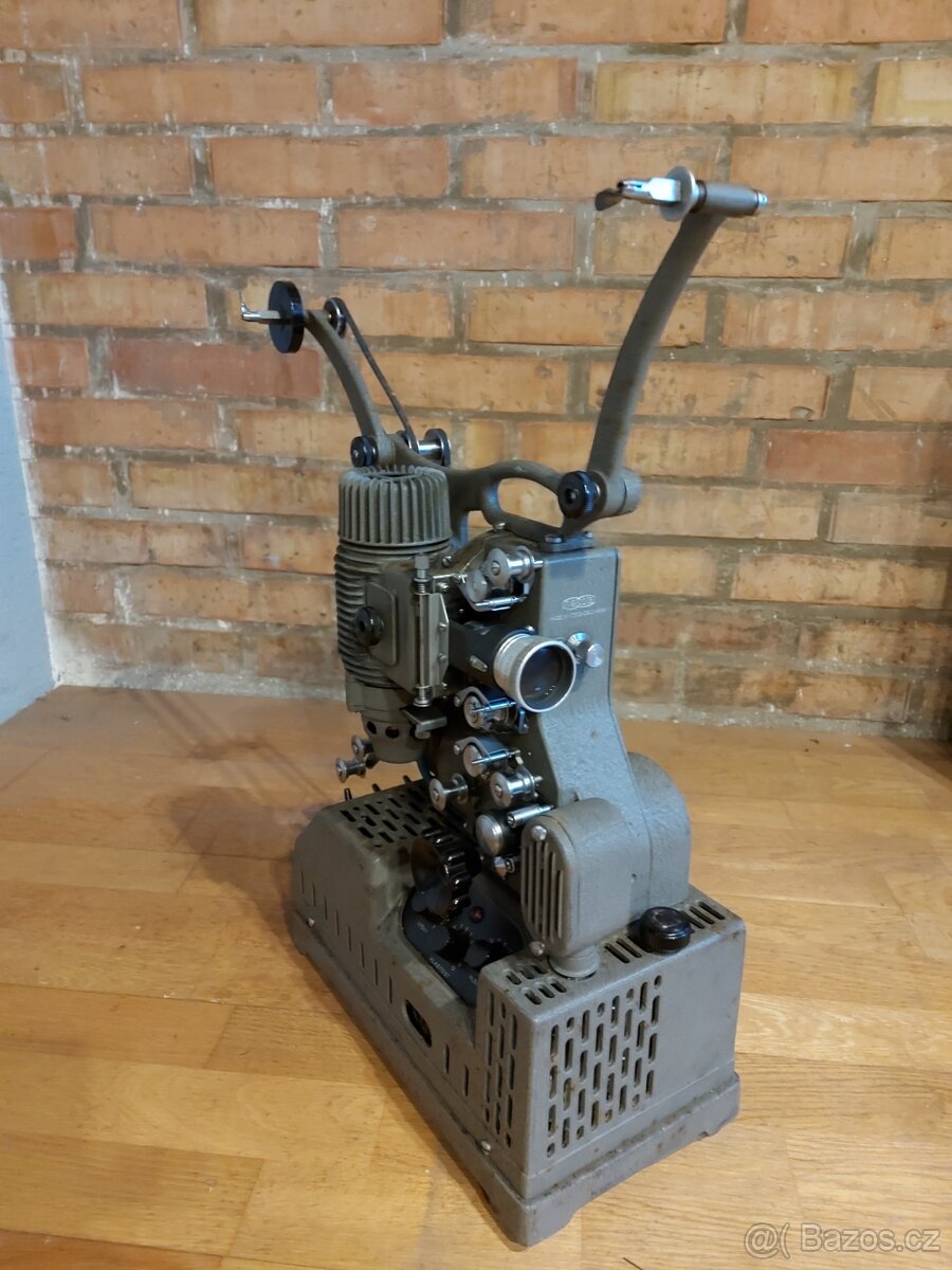Meopta op16