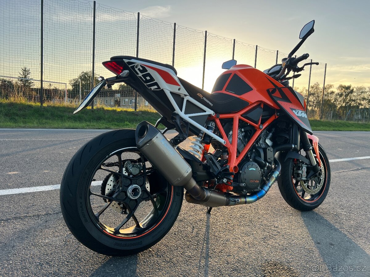 KTM 1290 Superduke R