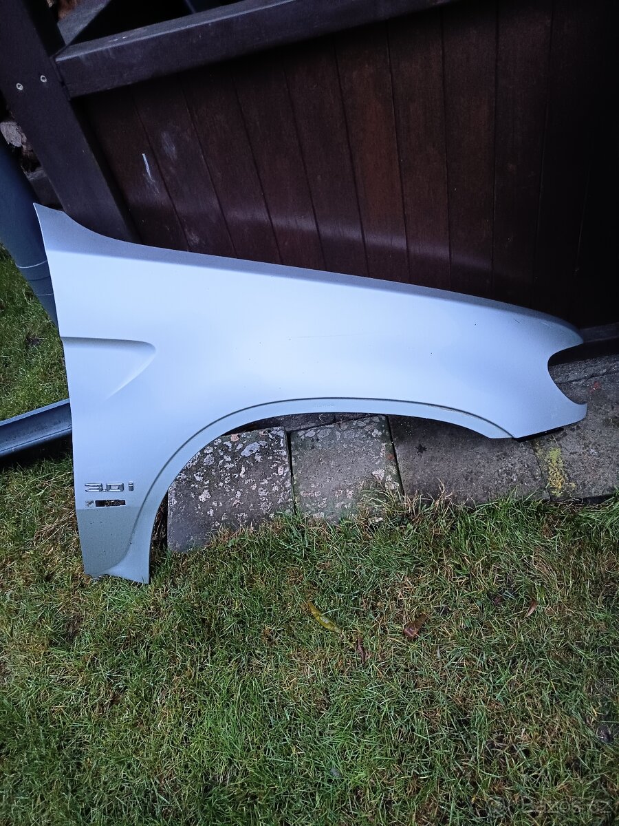 Přední blatník BMW X5 e53