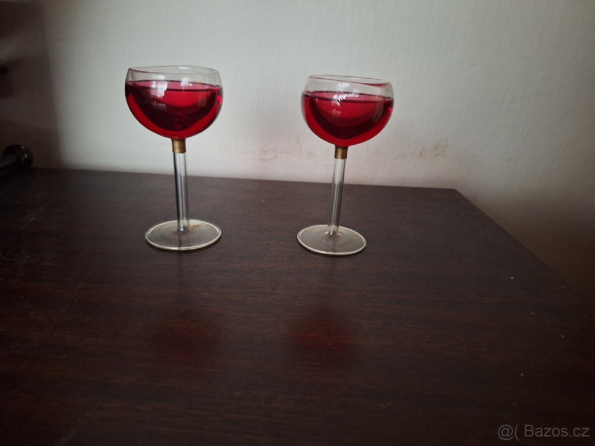 Žertovné kalíšky