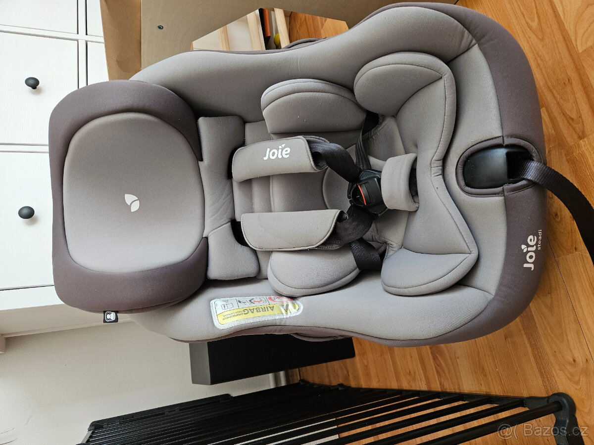 Autosedačka Joie Steady