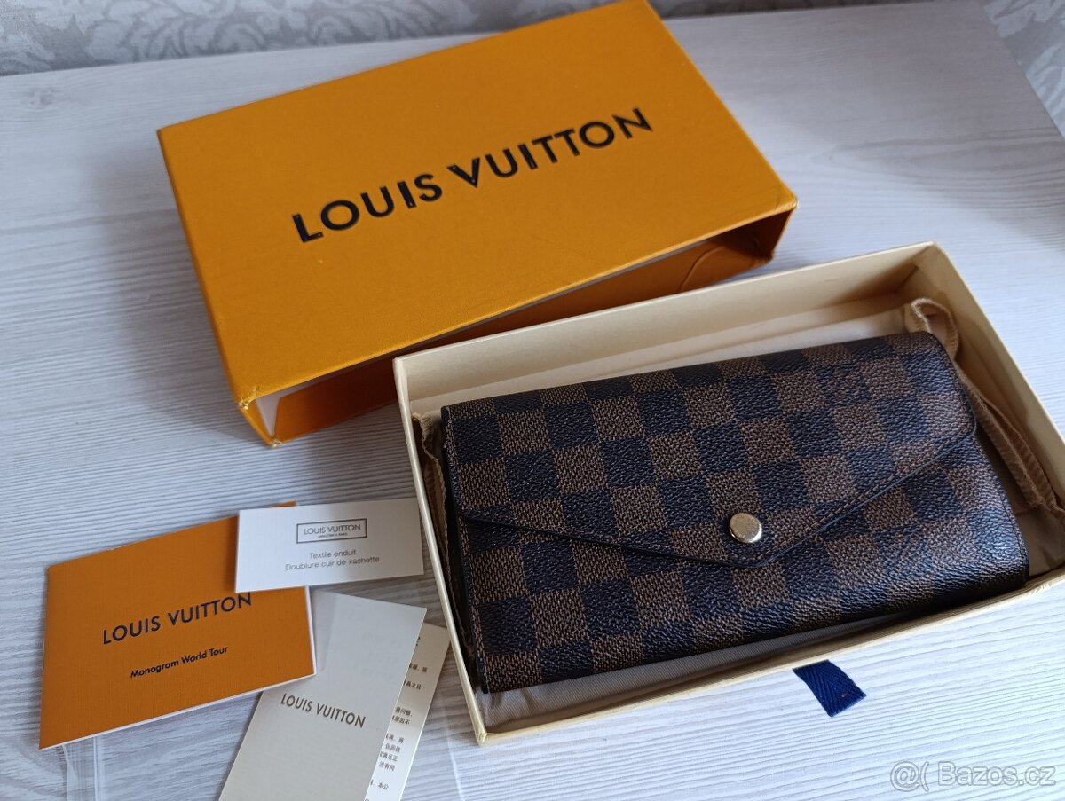 Louis Vuitton krásná peněženka včetně krabičky