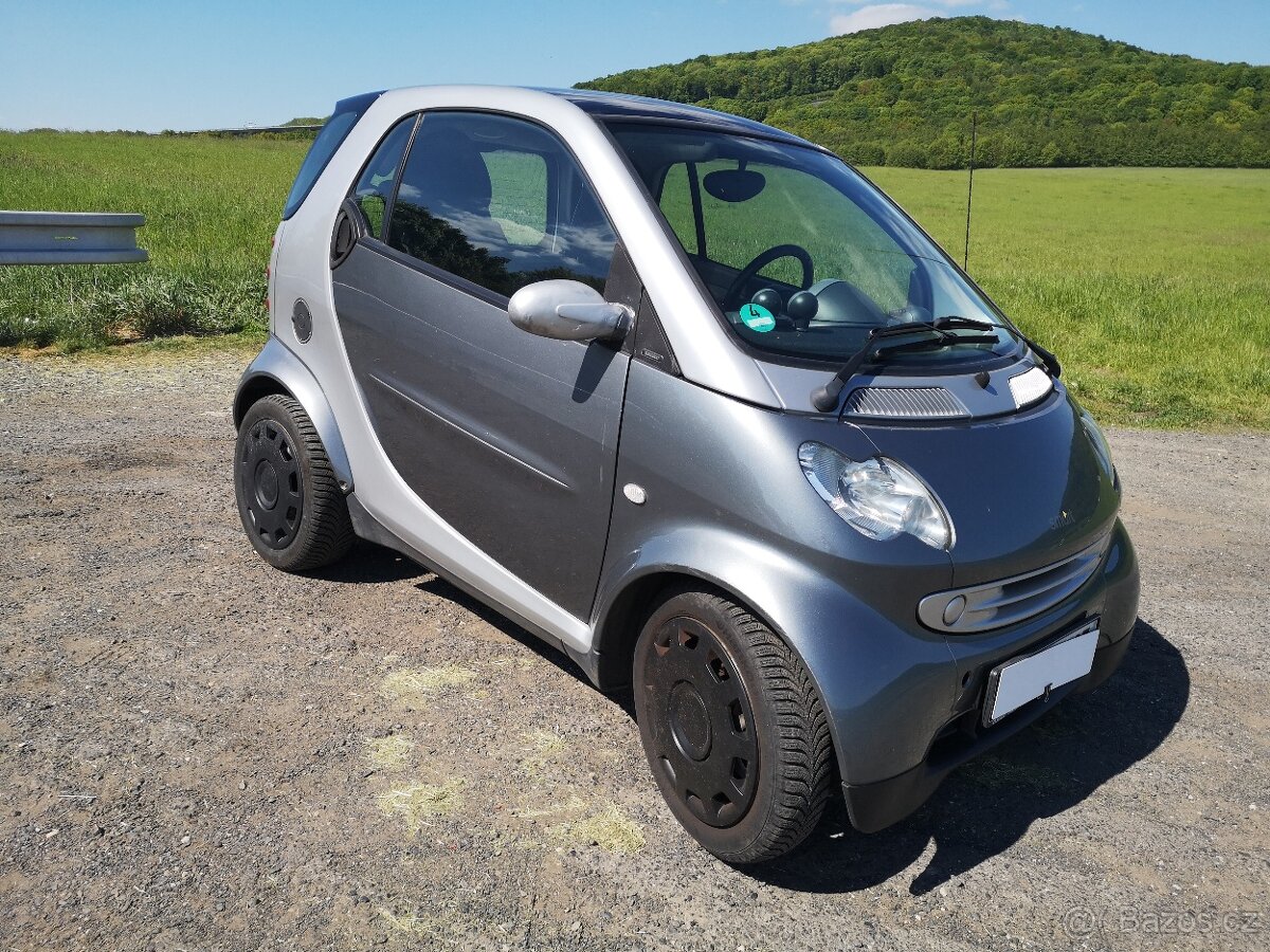 SMART MC 01 NÍZKÉ KILOMETRY PANORAMA KLIMATIZACE