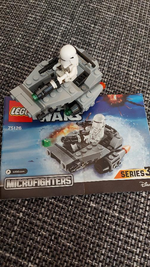 LEGO® Star Wars™ 75126 Snowspeeder Prvního řádu