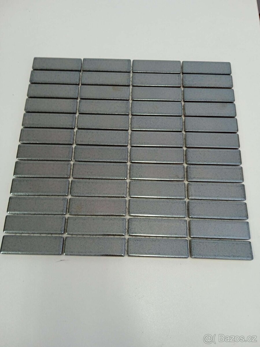 Mozaika, glazovaná, stříbrná, lesk, rozměr 73x22mm