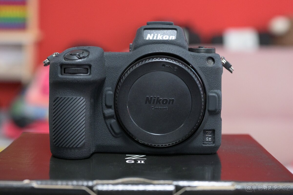 Nikon Z6II, kompletní balení, bezvadný stav