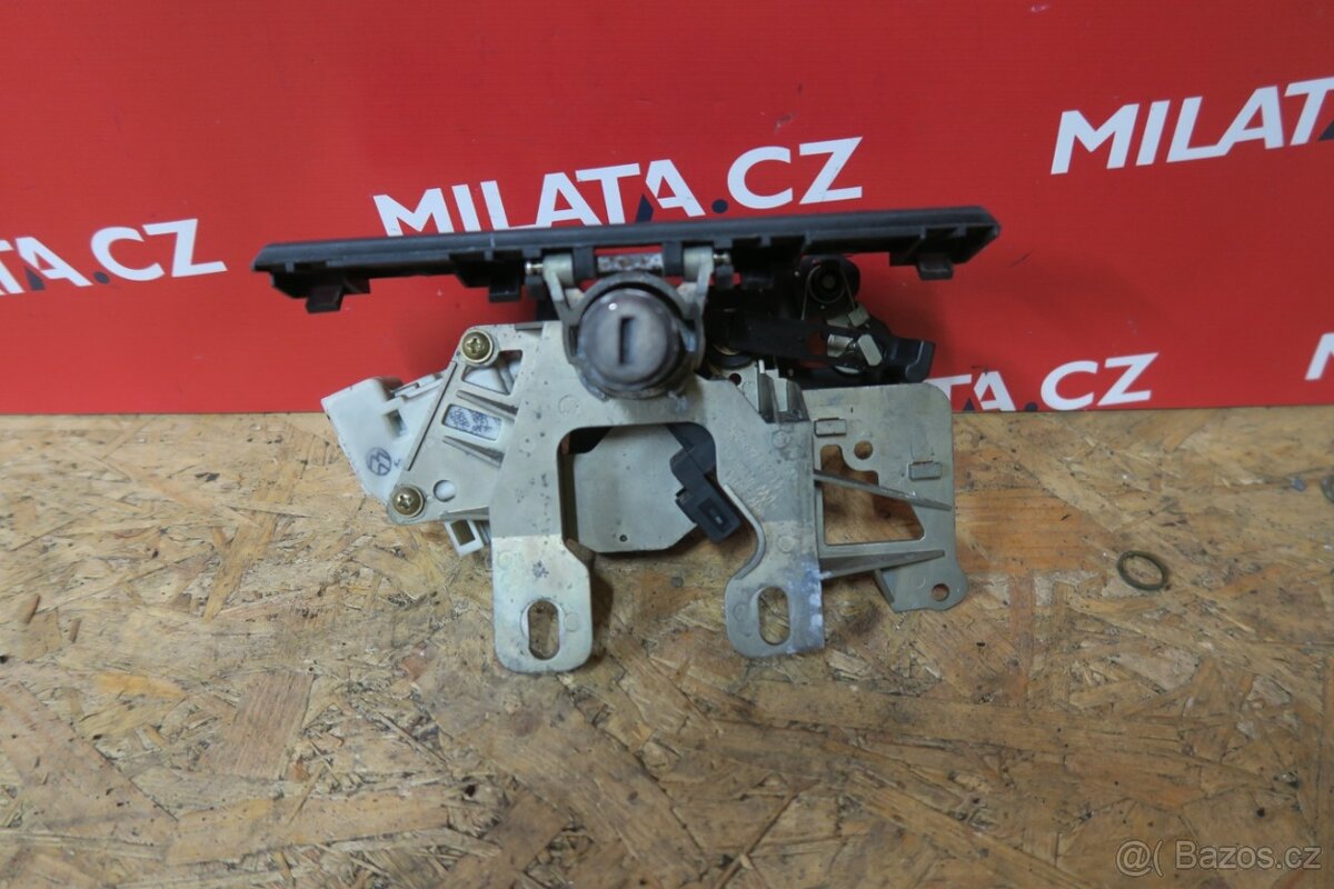 Zámek 5. dveří Volkswagen Passat B5,5