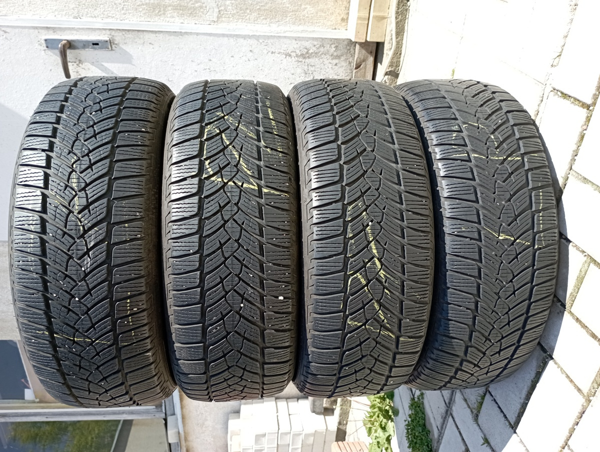 205/55/17 Fulda zimní pneu 4ks