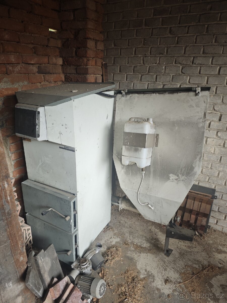 Automatický kotel Benekov ling 25 kW