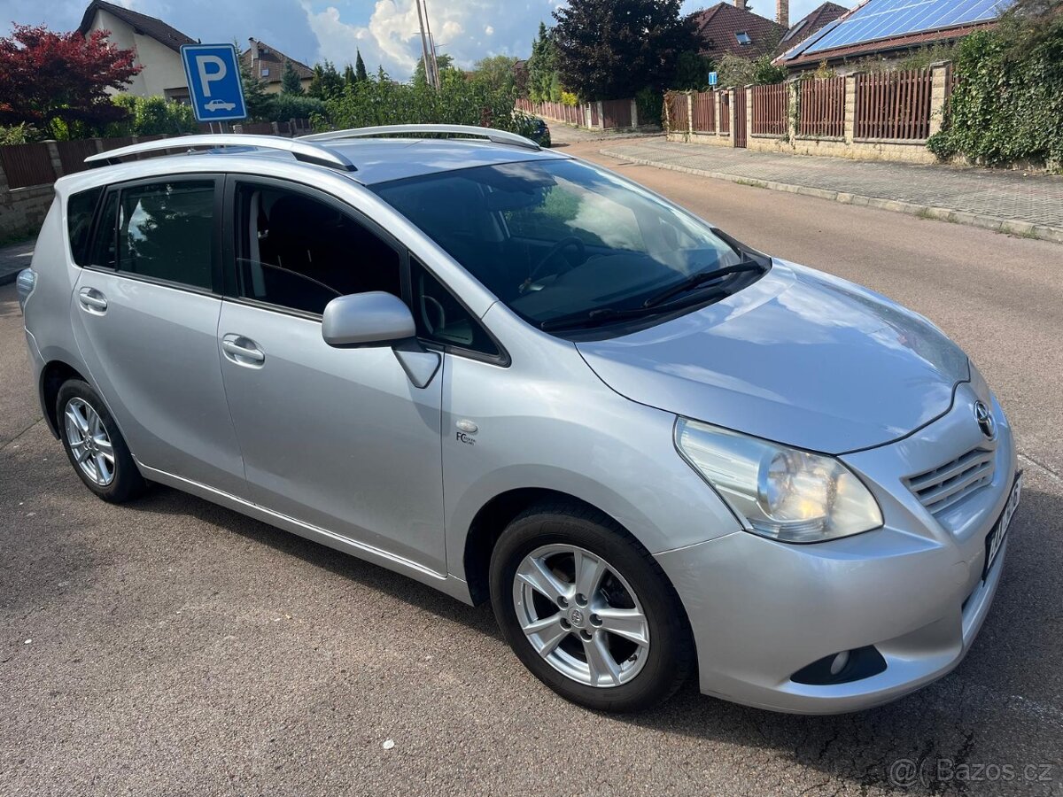 Toyota Verso 2.0 diesel 93 kw