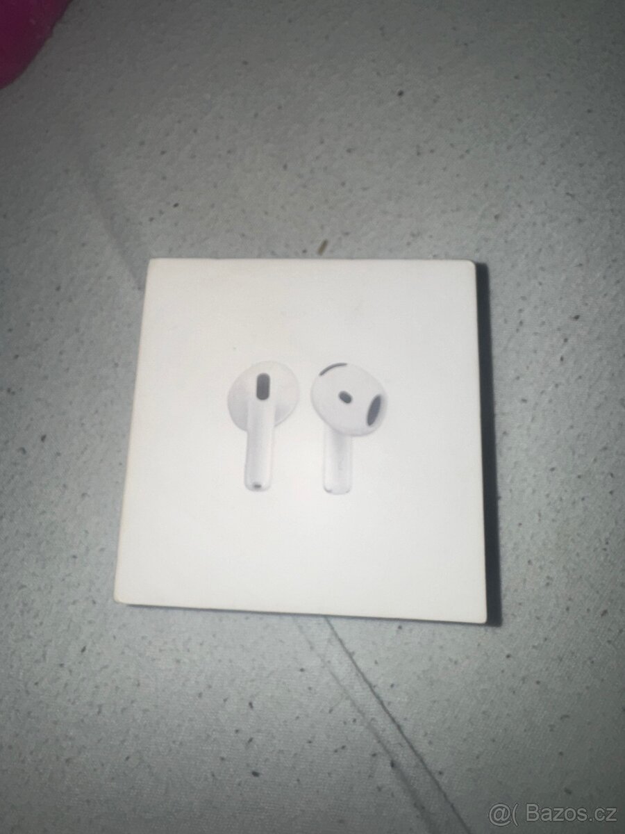 Airpods 4