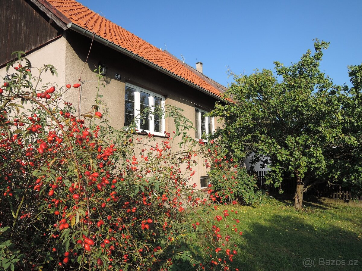 Dům s pozemkem 540m2 a garáží, Sýkořice, Křivoklátsko