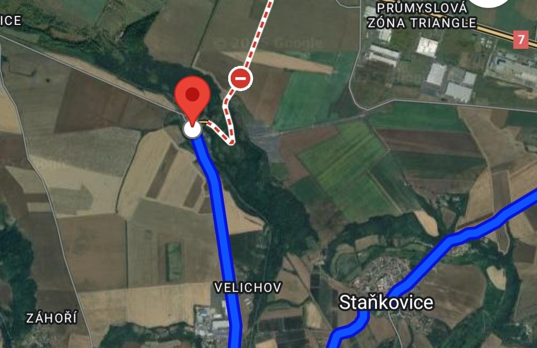 Prodám ornou půdu .