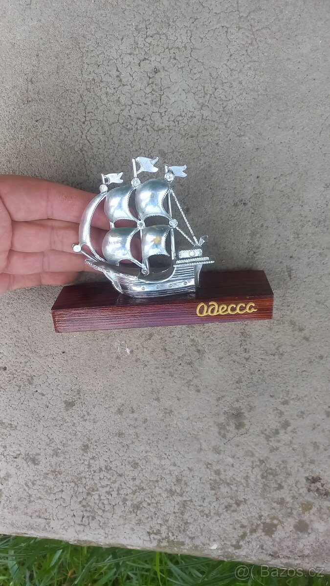 Odznáček LENINGRAD Ленинград + ODĚSA LOĎ