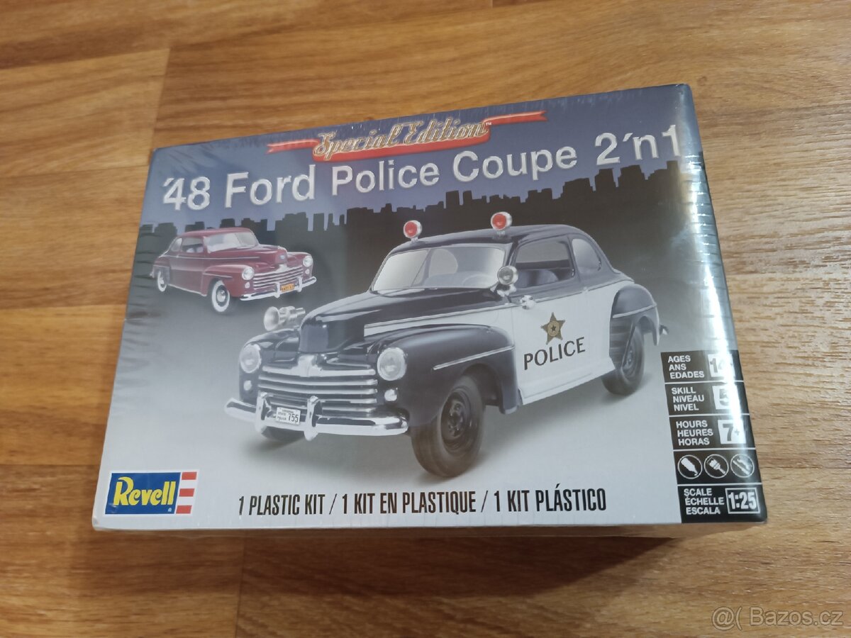 Plastikový model auta Revell '48 Ford Police Coupe 2in1