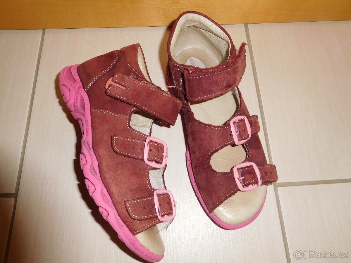 Sandálky Boots4U, Superfit, Geox vel. 33,34,35