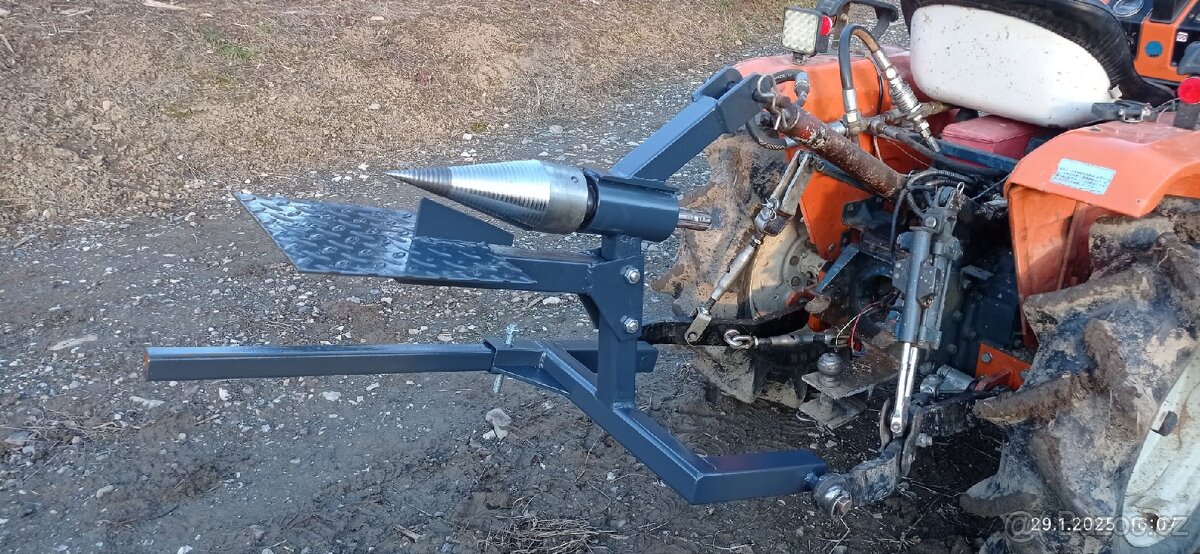 Štípačka za malotraktor