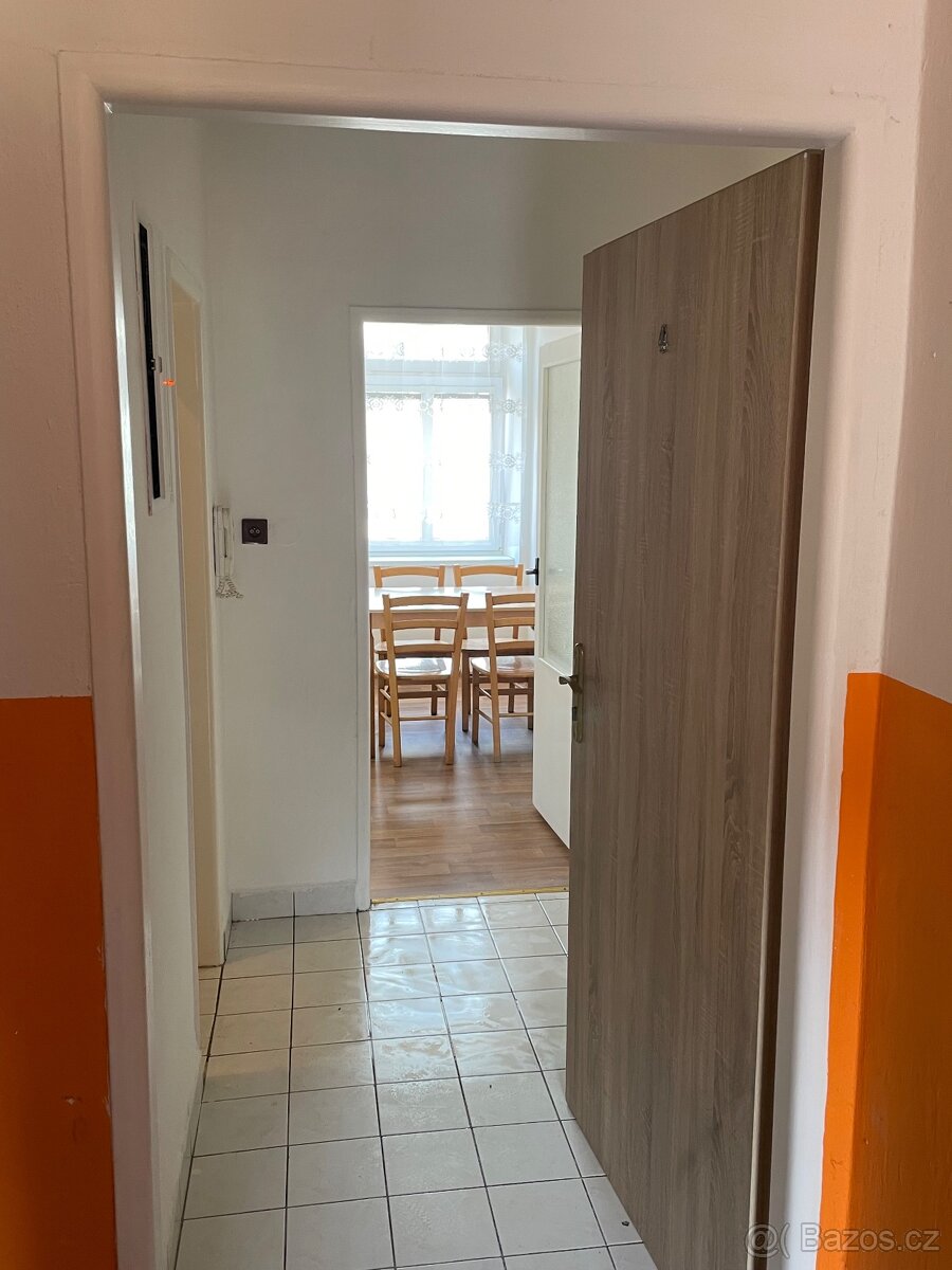 Pronajmu byt na náměstí ve Vimperku