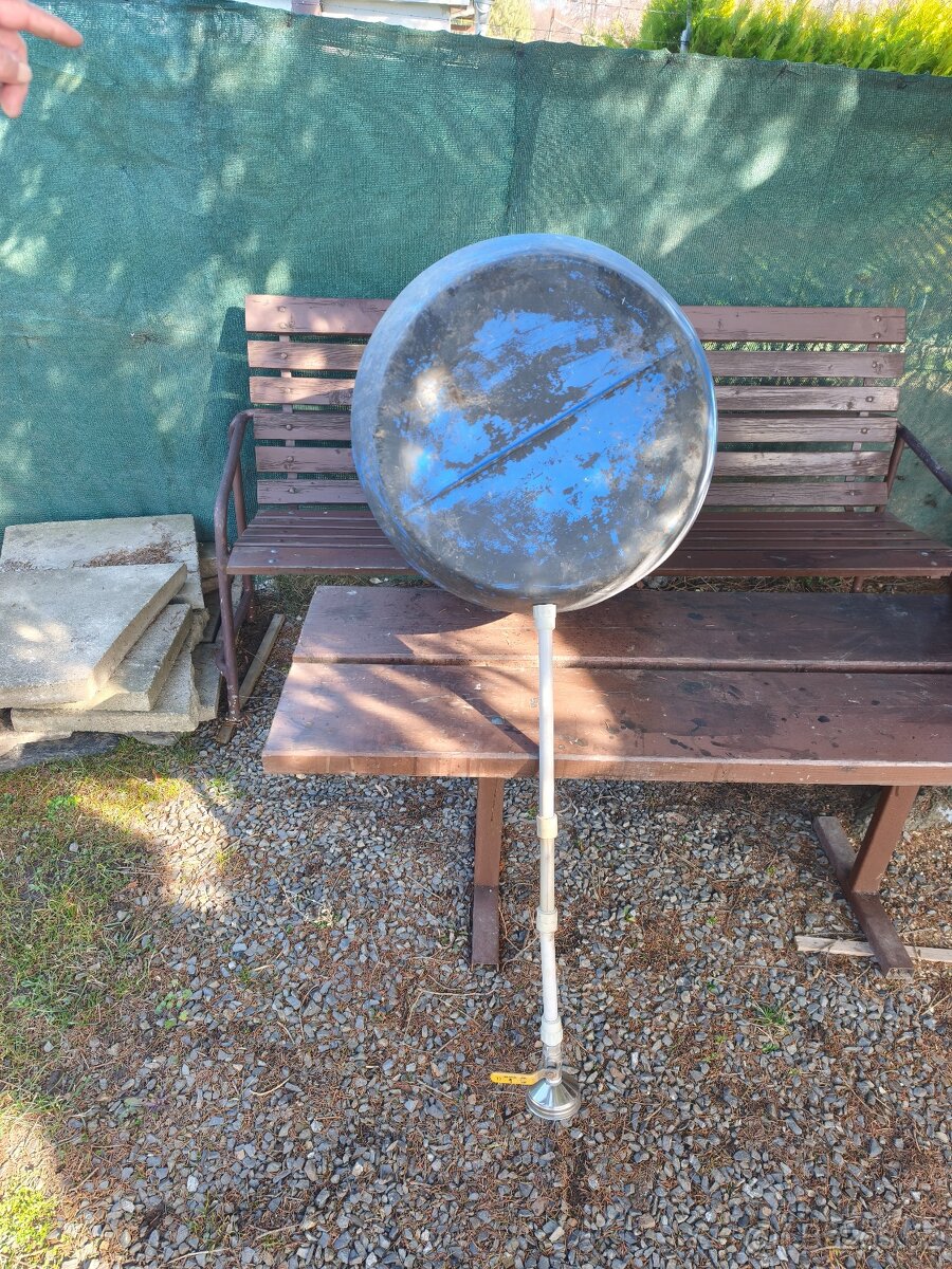 Barel plastový 200l