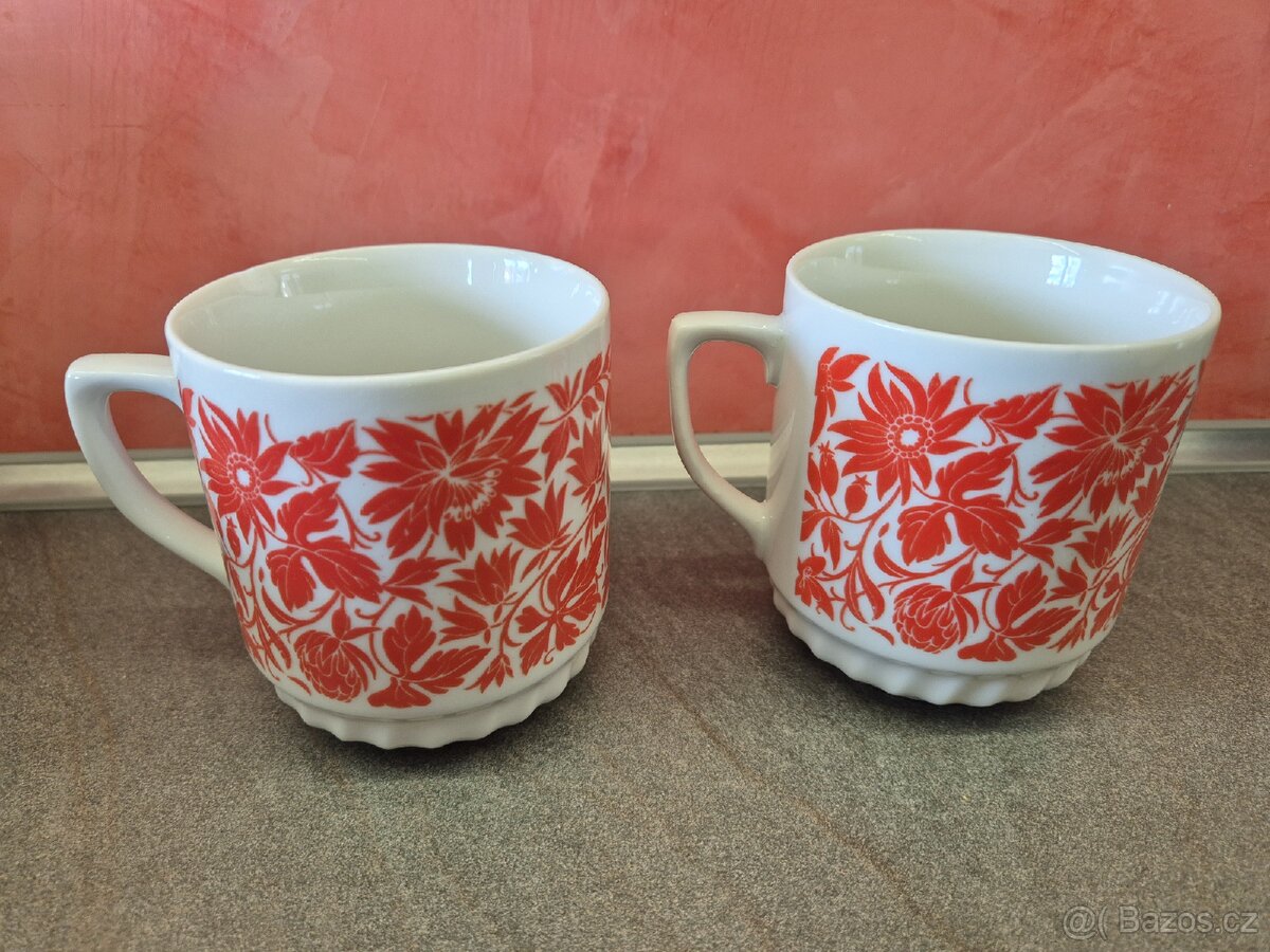 Retro hrnečky jetel Czechoslovakia typ A