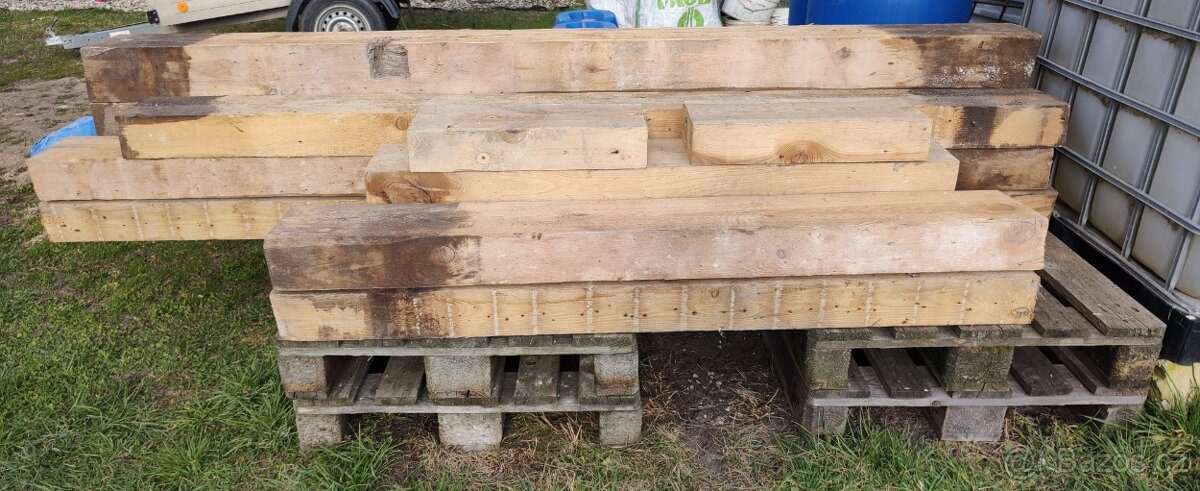 Staré suché trámy 13x