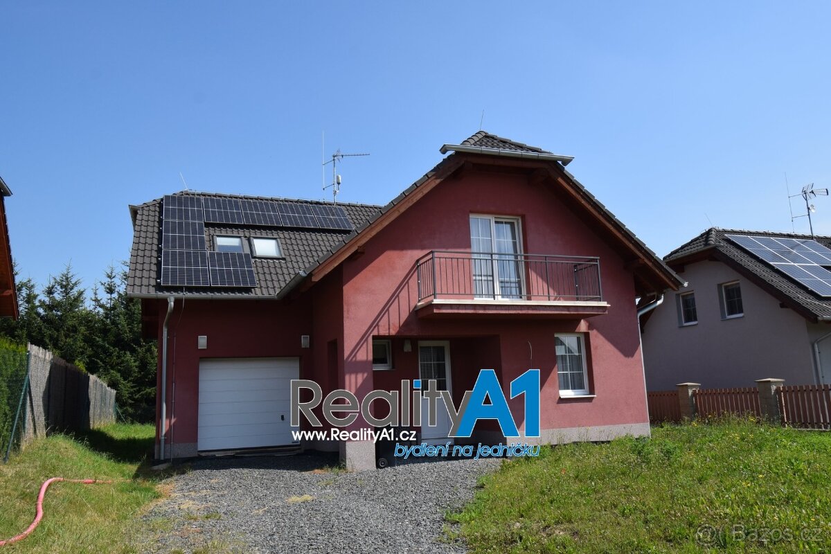 Prodej rodinného domu 6+kk,pozemek 623m2-Lány, okres Kladno