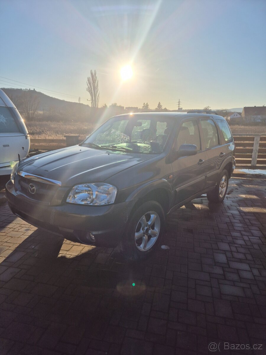 Mazda tribute  4x4 2.5i