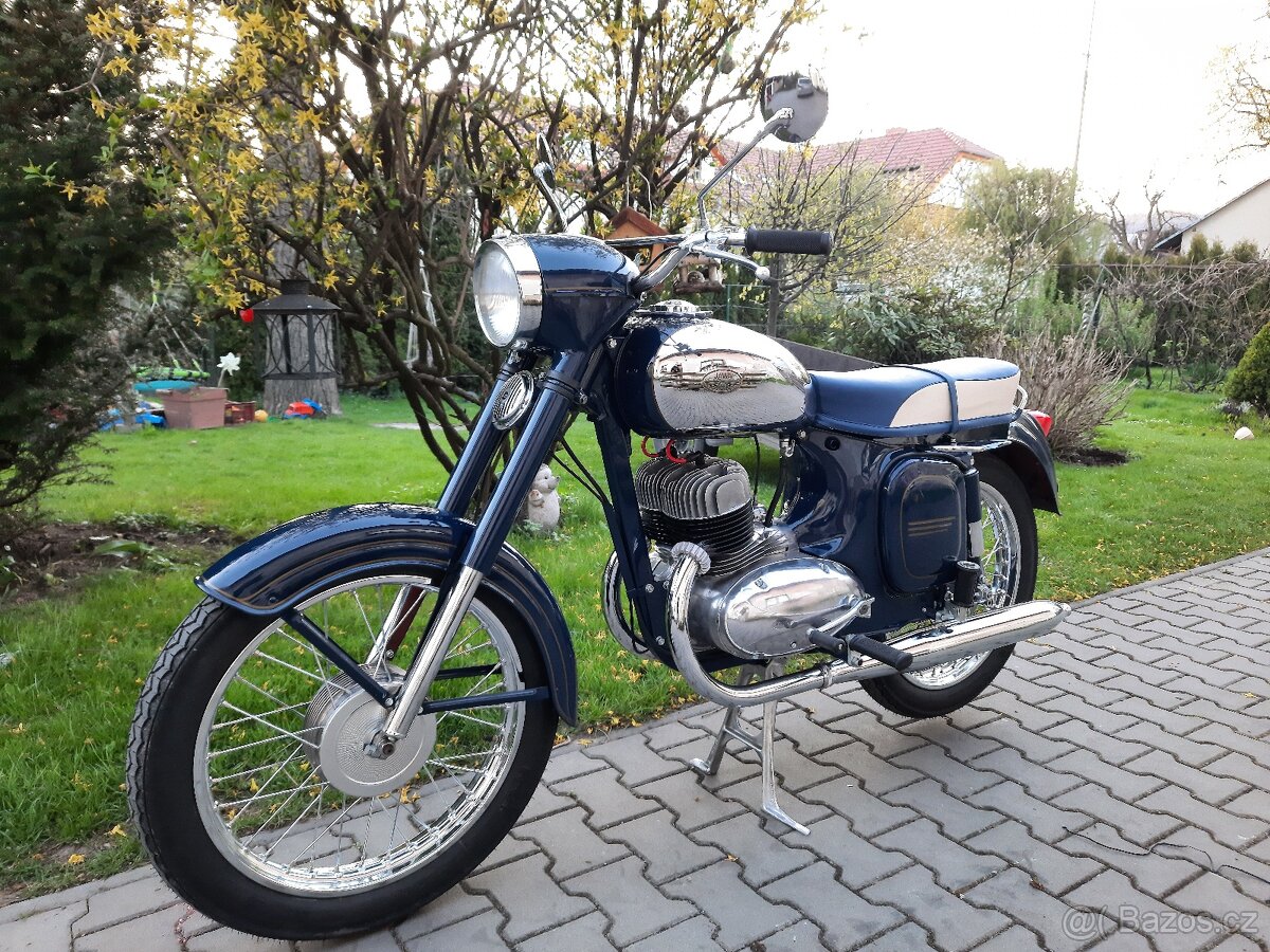 Renovace historických motocyklů