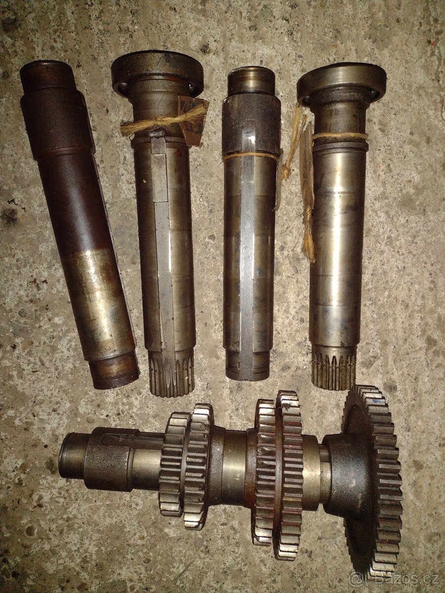 Zetor 4011 az 6945 koleso a duta hriadel