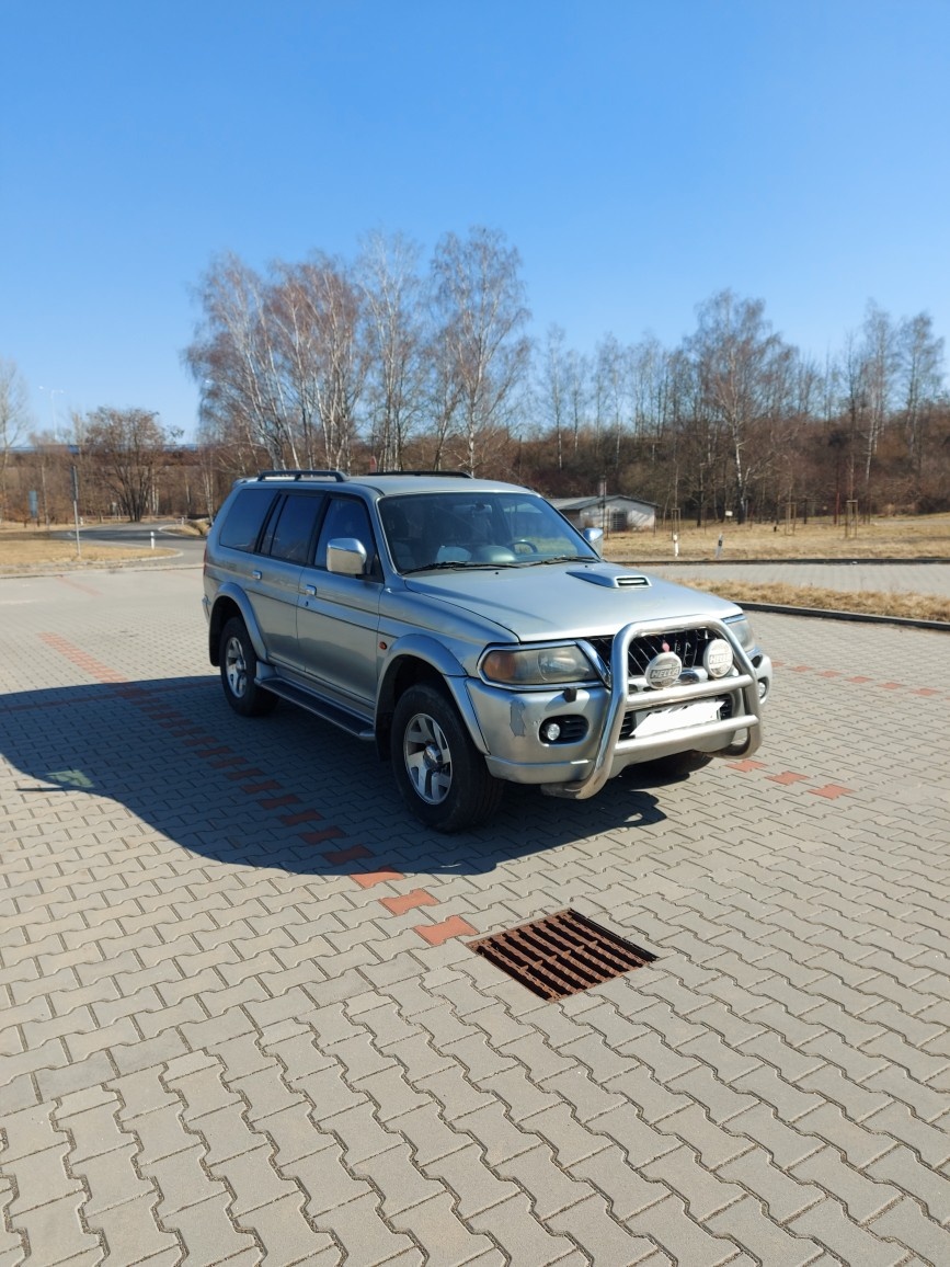 Mitsubishi Pajero Sport 2,5Tdi 73kw.4x4,redukce,uzávěrka
