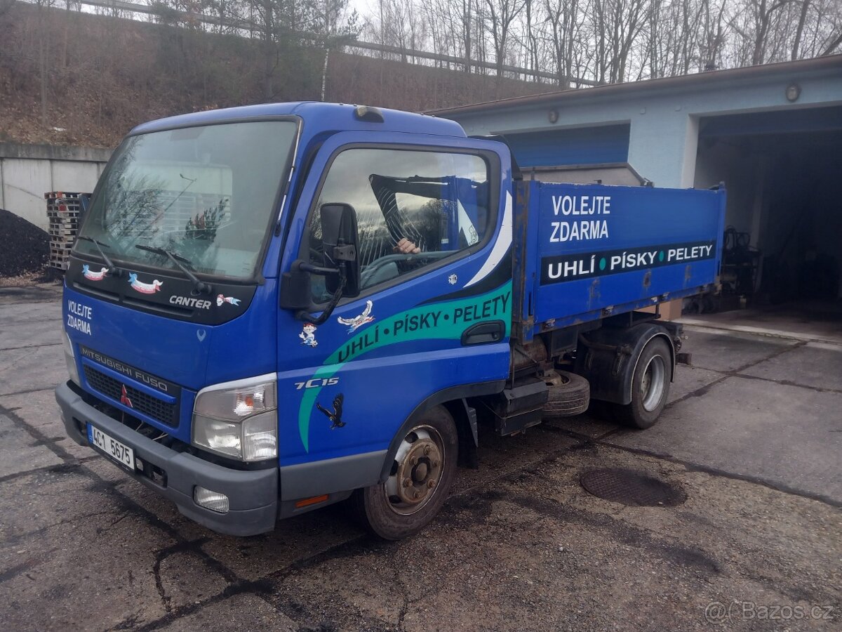 nákladní automobil Mitsubischi
