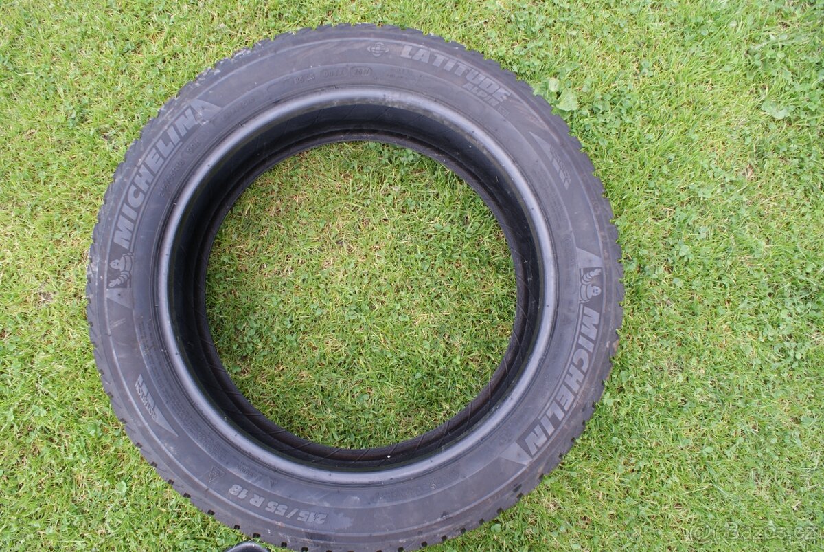 Prodám zimní pneu Michelin 215/55/18
