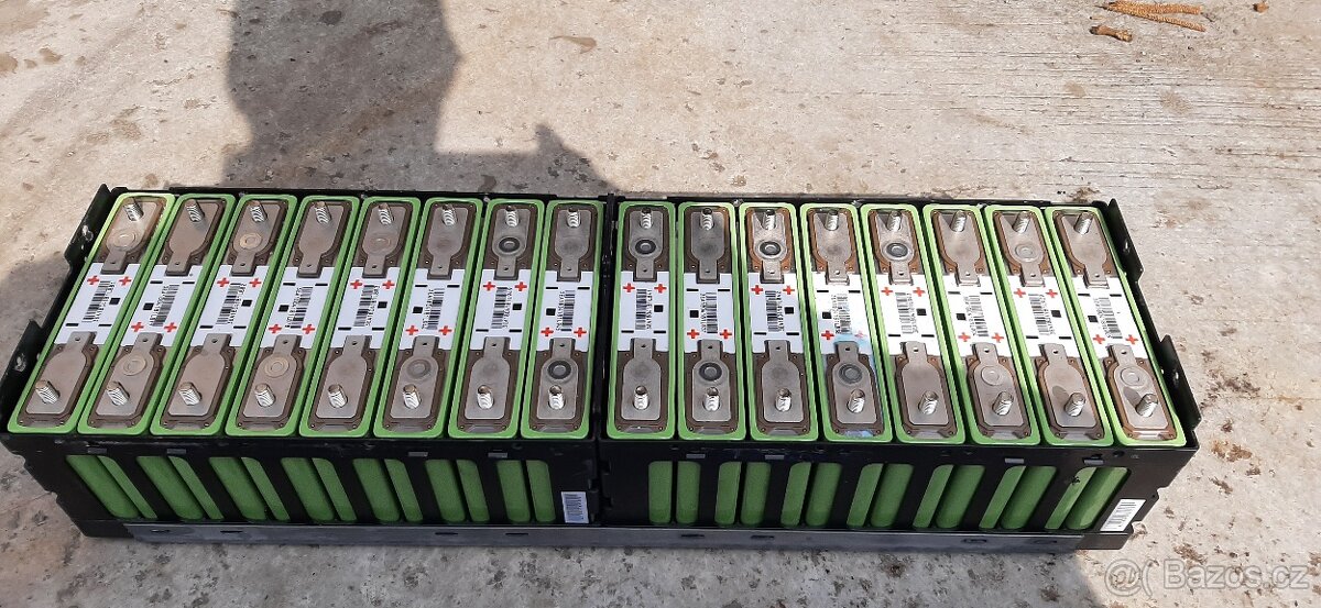 Baterie  yuasa lev 40 úložiště energie