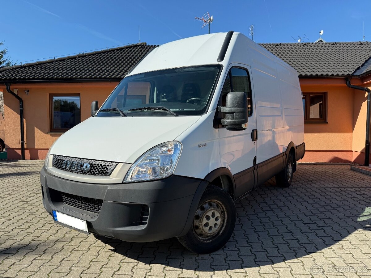 Iveco Daily 2.3 HPI, původ Čr, pouze 186 tis. km