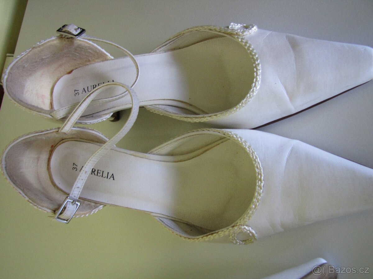 Dámské společenské střevíce vel. 37