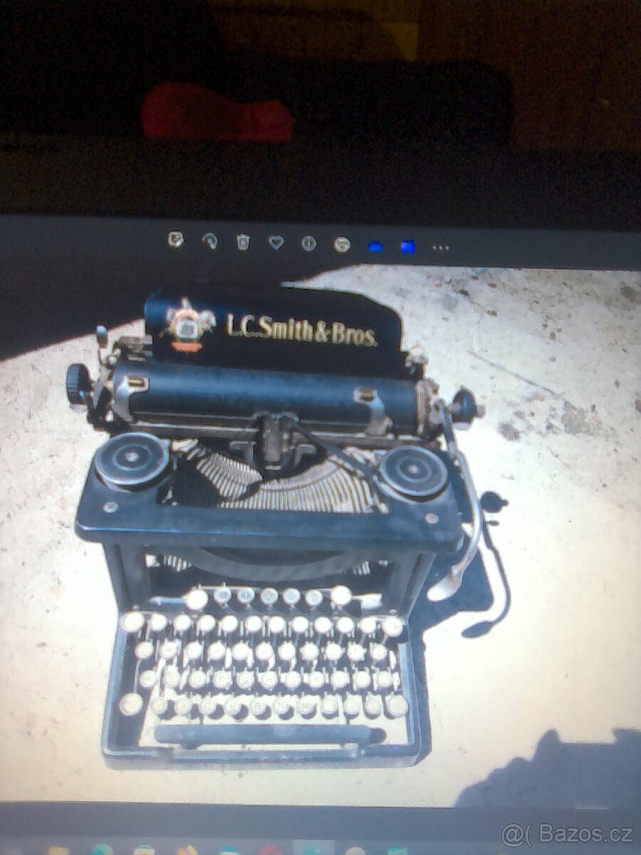 Psací stroj
