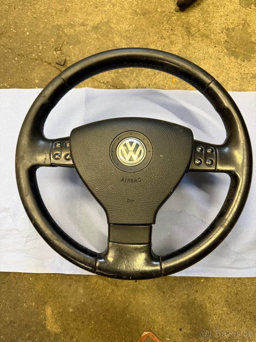 Volant Passat B6 s multifunkci a airbagem