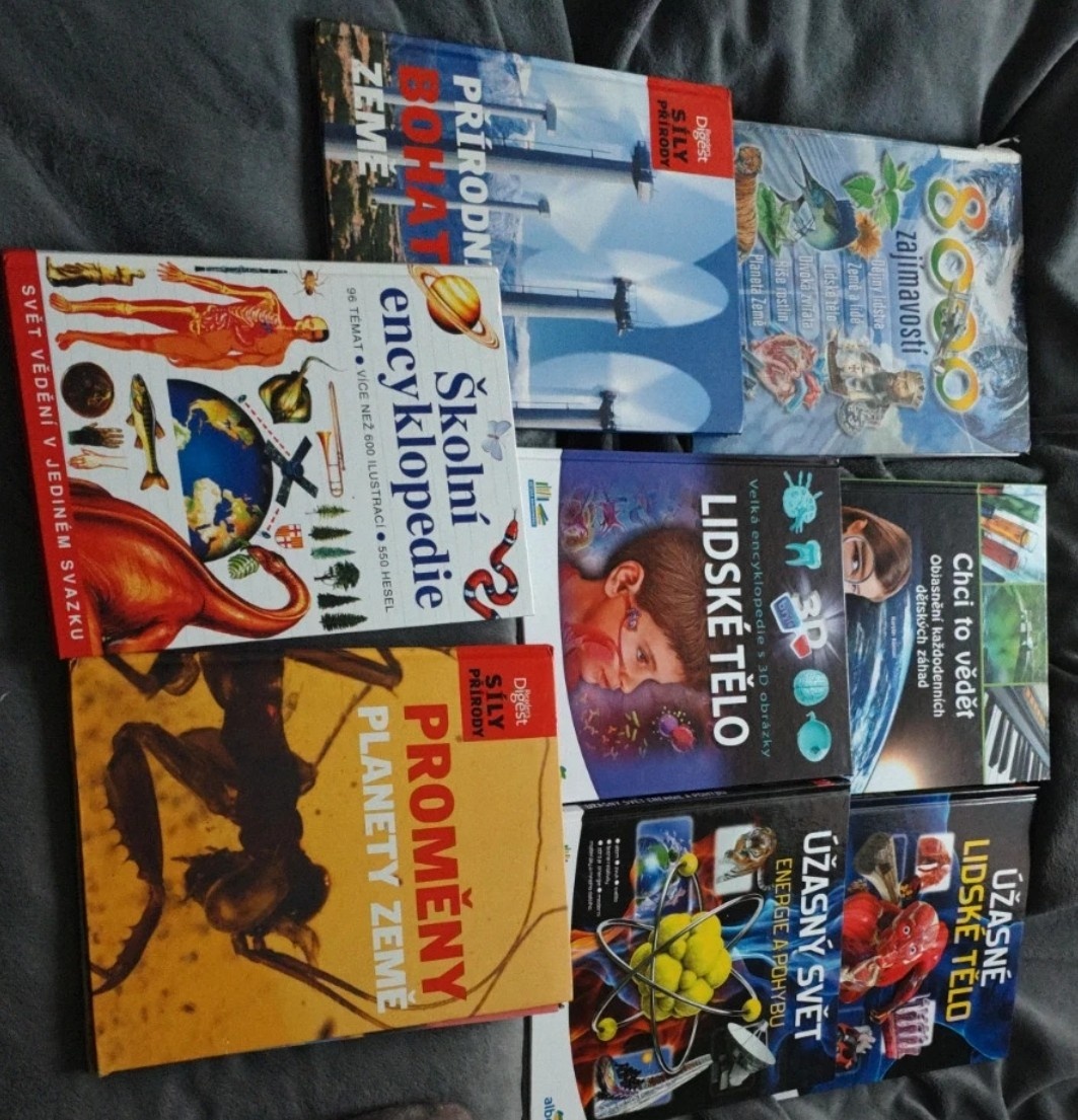 Prodám encyklopedie